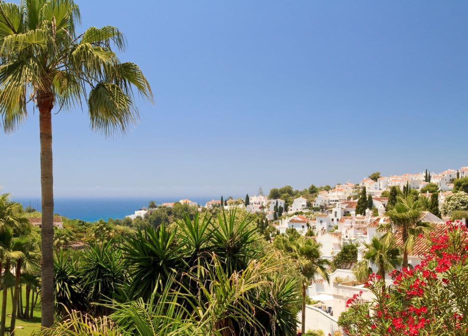 El tiempo en Nerja: tu escapada perfecta para el invierno